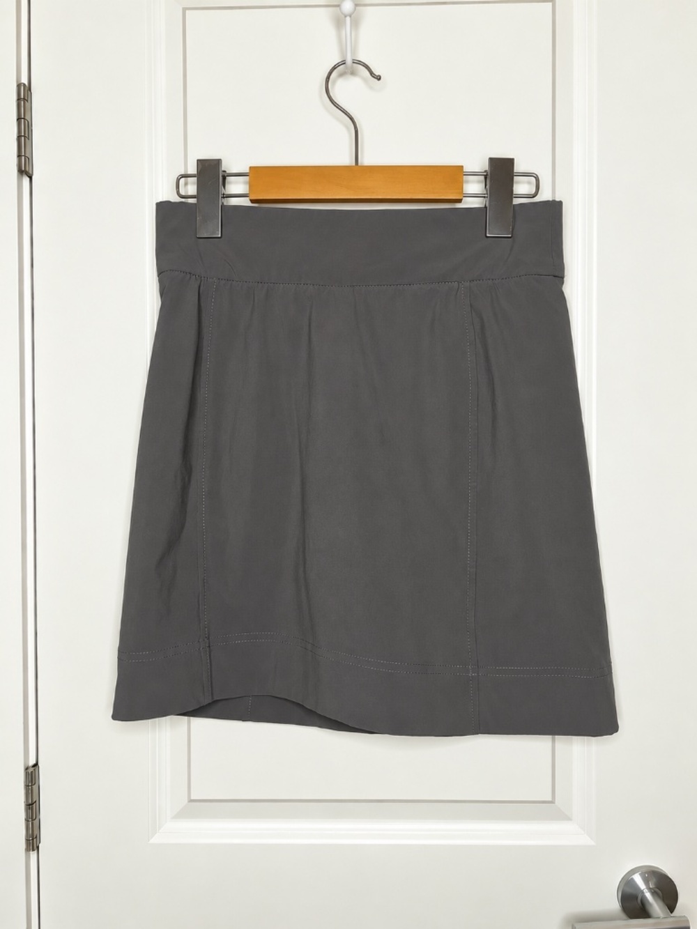 Columbia Women’s Grey Active Skort Skirt Built-In Shorts
